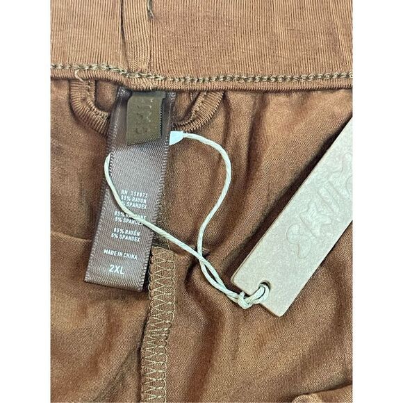 Skims women’s 2XL brown shorts. NWT - Picture 5 of 5